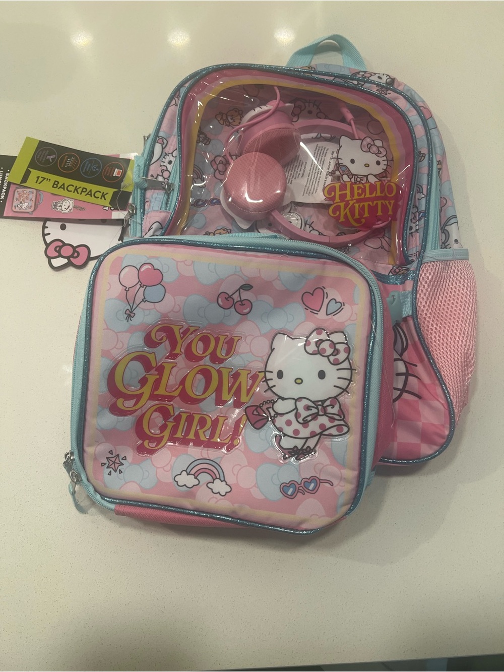 Hello Kitty You Glow Girl Backpack with Lunchbox And Headphones 17inches - Picture 3 of 9